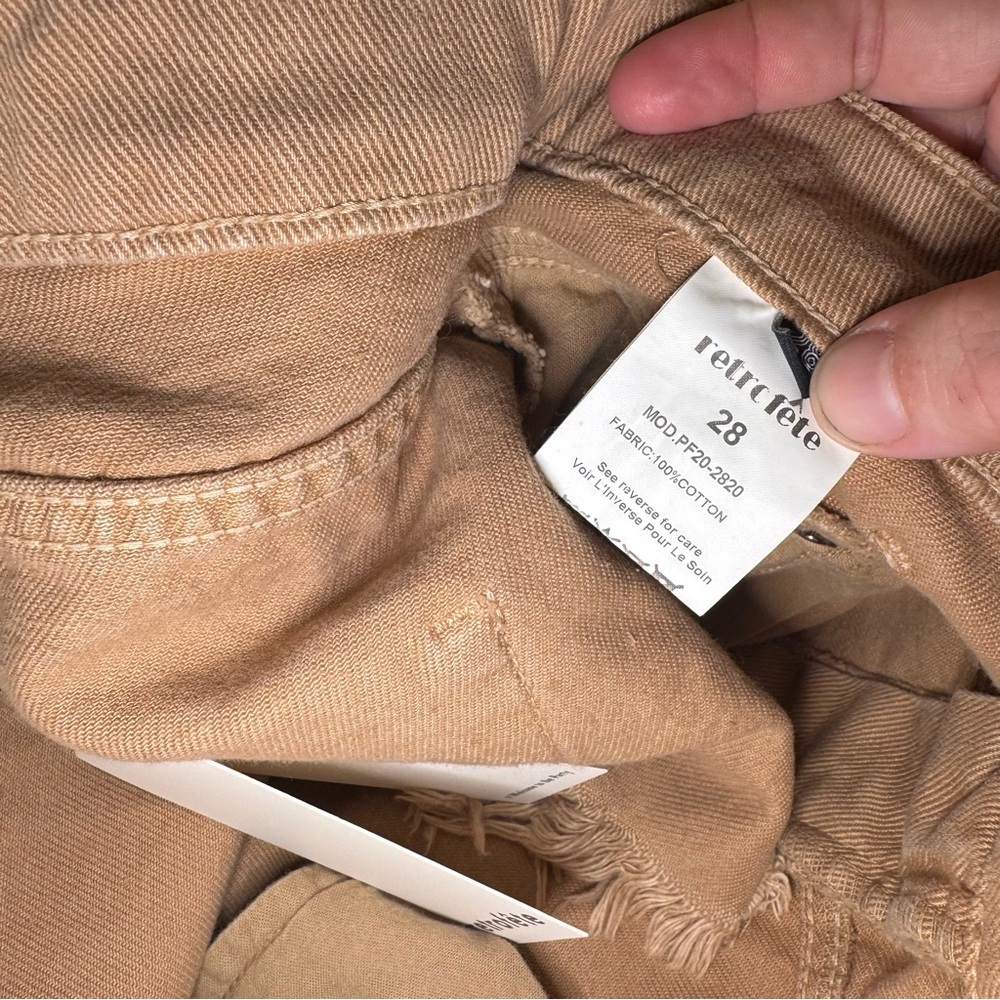 Retrofete Tessa Shorts in Camel - Picture 11 of 12